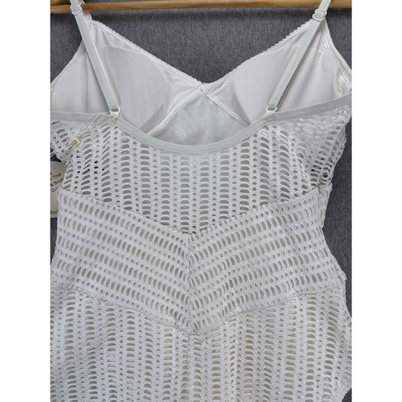 Coco Reef Contours Swimsuit Womens 12/36c Shapemaker White Crochet One Piece NWT - Picture 4 of 10